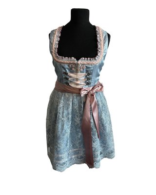   - Fantastico Dirndl mieten